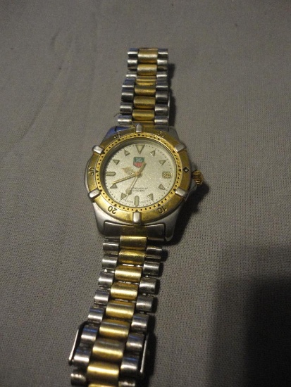 TAG HAUER MEN?S WATCH ALL ITEMS ARE SOLD AS IS, WHERE IS, WITH NO GUARANTEE OR WARRANTY. NO REFUNDS