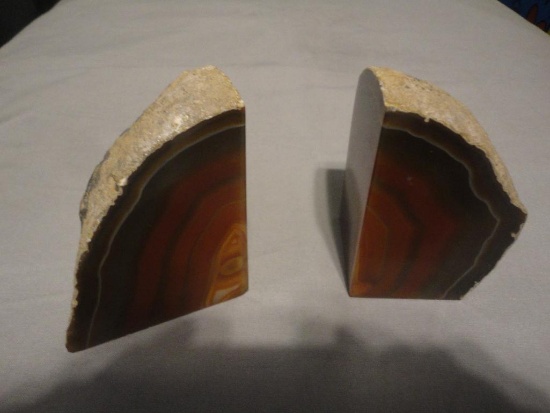 AGATE BOOKENDS ALL ITEMS ARE SOLD AS IS, WHERE IS, WITH NO GUARANTEE OR WARRANTY. NO REFUNDS OR