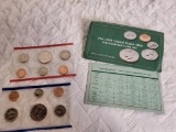 (SC) 2 1993 UNITED STATES MINT UNCIRCULATED COIN SETS. THEY COME WITH P AND D MINT MARKS. IS SOLD AS