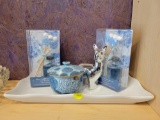 BLUE AND WHITE VANITY DECOR LOT