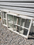 (SHED 1 OUT) SET OF 3 VINTAGE WHITE PANEL WINDOWS, PLEASE SEE THE PICTURES FOR MORE INFORMATION.