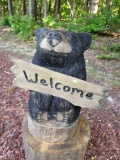 (DRIVEWAY) HAND CARVED WOODEN BEAR 