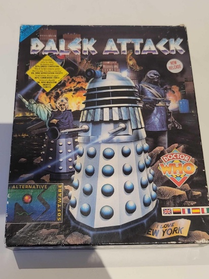 DALEK ATTACK COMPUTER GAME. COMES WITH 2 FLOPPY DISKS.