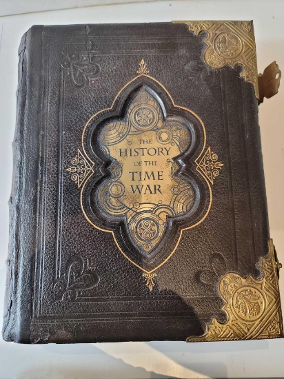 THE HISTORY OF THE TIME WAR READABLE ILMUSTRATED BOOK. DOCTOR WHO. BOOK HAS BRASS LATCHES ON THE