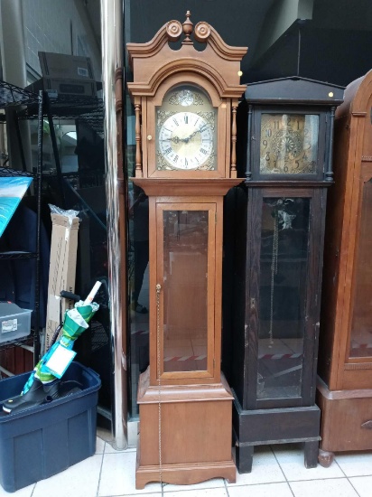 Ridgeway Tempus Fugit Grandfather clock with pendulum, Measurements Are Approximately 20 in x 11 in