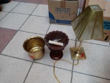 BOX LOT OF MISC ITEMS TO INCLUDE, A GOLD TONE DESK LAMP, GOLD TONE FLOWER POT, WOODEN FLOWER POT
