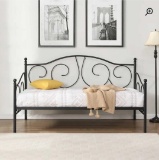The Lindquist Twin Iron Daybed, Lindquist Daybed by Alcott Hill