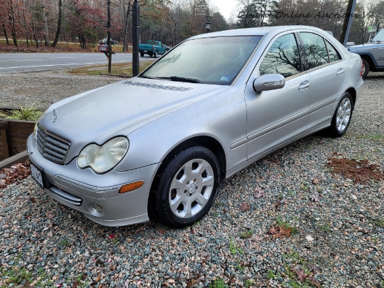 11/23/22 - 2005 Mercedes Benz Sedan Online Sale.