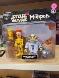 DISNEY PARKS AUTHENTIC, STAR WARS THE MUPPETS FIGURES, BEAKER AND DR. BUNSEN HONEYDEW AS C-3PO AND