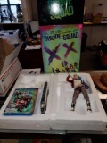 SUICIDE SQUAD HARLEY QUINN FIGURINE 12