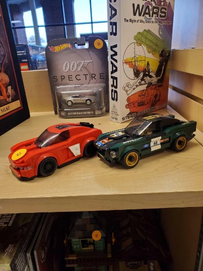 LOT OF 2 CONSTRUCTED LEGO AND 3RD PARTY LEGO CARS, RED SPORTS CAR, AND GREEN FORD MUSTANG, PLEASE