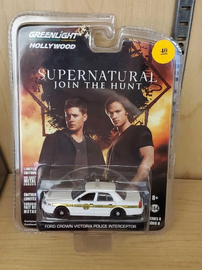 GREENLIGHT HOLLYWOOD, SUPERNATURAL FORD CROWN VICTORIA POLICE INTERCEPTOR, SERIES 8, PLEASE SEE THE