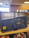 LEGO BATMAN STORAGE CONTAINER, ART 4084, PLEASE SEE THE PICTURES FOR MORE INFORMATION.