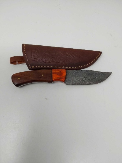 Blade Style: Clip; Blade Length: 4 Inches; Knife Length 8 Inches