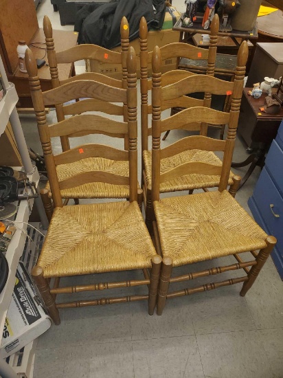 SET OF 4 VINTAGE LADDER BACK RUSH BOTTOM SIDE CHAIRS, SOME SCRATCHES AND BLEMISHES, PLEASE SEE THE