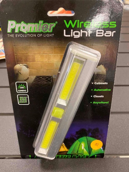 PROMIER WIRELESS LIGHT BAR MAGNETIC BACKING, 200 LUMENS IN THE ORIGINAL PACKAGE