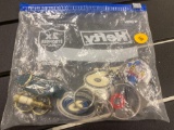 BAG LOT OF ASSORTED KEY CHAINS TO INCLUDE CLASS OF 90, SOLO SAVAGE COMPANY, NASCAR NEXTEL CUP SERIES