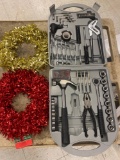 LOT OF TWO ITEMS TO INCLUDE AN UNKNOWN NAME TOOL KIT WITH A CARRYING CASE AND TWO DECORATIVE TINSEL