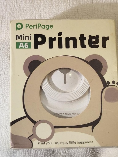 BRAND NEW PERIPAGE MINI POCKET THERMAL PRINTER. GREAT IF YOU NEED TO PRINT A RECEIPT FOR YOUR SMALL