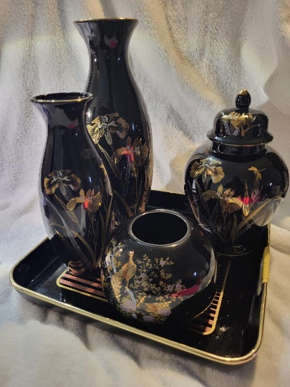 5 PIECE JAPANESE CERAMIC VASE SET. 2 VASES COME WITH LIDS. ONE VASE HAS A CRACK IN IT AND HAS BEEN