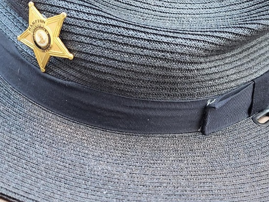 STRATTON POLICE HAT WITH HAMPTON SHERIFF'S OFFICE PIN. SELF FORMING. SIZE 7 3/8. IS SOLD AS IS WHERE