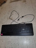 FIDDIO GAMING KEYBOARD, USB, MODEL F-8294, PLEASE SEE THE PICTURES FOR MORE INFORMATION.