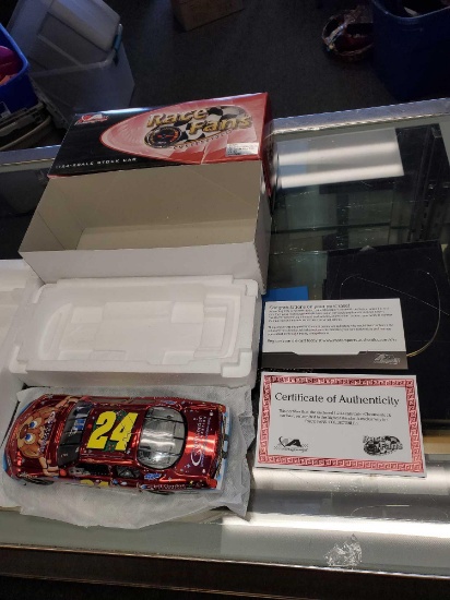 MOTORSPORTS AUTHENTICS, 1:24 SCALE STOCK CARS, NO.24 JEFF GORDON FOUNDATION HOLIDAY CAR. 2007 MONTE