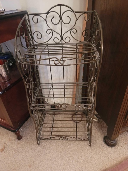 (DR) PRINCESS HOUSE FOLDING CAST METAL RACK/SHELVING UNIT. HAS 3 ANTIQUE BRONZE COLORED SHELVESTHAT