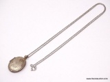 .925 STERLING SILVER LADIES LOCKET ON CABLE CHAIN. 4.8 GRAMS