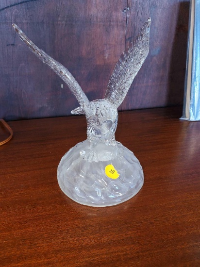 Cristal D'Arques 24% Lead Crystal Glass Bald Eagle Figurine - Made in France, 7 5/8"H NO MAKERS