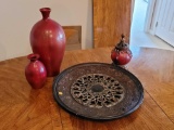 (DR) 4 PC. DECORATIVE LOT TO INCLUDE A BRONZE TONED DECORATIVE CHARGER WITH RED MOSIAC DETAILING