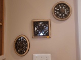 (KIT) LOT OF 3 FRAMED MIRRORED DECORATIVE ITEMS. ROUND, OVAL AND SQUARE. THE SQUARE IS THE LARGEST