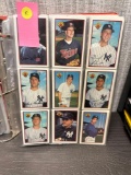 18 CARDS IN SLEEVES OF NEW YORK YANKEES PLAYERS INCLUDED ARE ANDY HAWKINS, RANDY BUSH, JIMMY JONES