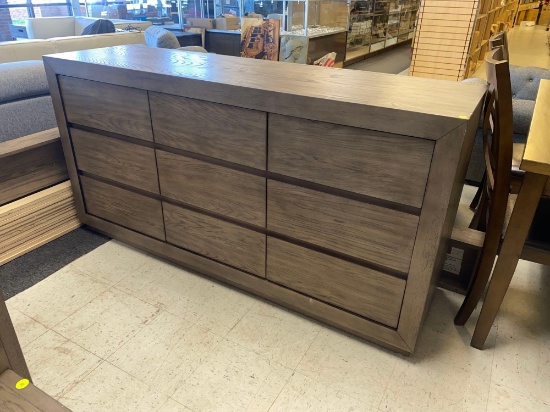 Abbyson Goodwin Dresser with Slow Roll Drawers, Retail Value $2,000.00 70? x 20? x 35?