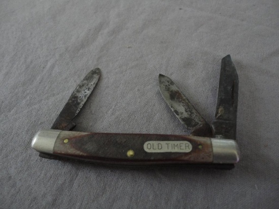 OLD TIMER POCKET KNIFE ALL ITEMS ARE SOLD AS IS, WHERE IS, WITH NO GUARANTEE OR WARRANTY. NO REFUNDS
