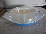 BLUE PYREX ROYAL DIVIDED COVERED SERVING DISH ALL ITEMS ARE SOLD AS IS, WHERE IS, WITH NO GUARANTEE