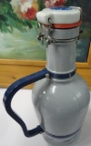 DECANTER ALL ITEMS ARE SOLD AS IS, WHERE IS, WITH NO GUARANTEE OR WARRANTY. NO REFUNDS OR RETURNS.