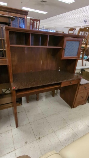 WOOD AND FAUX MARBLE TOP DESK WITH HUTCH, HAS A FAUX FROSTED STRIPED DOOR, THREE CUBBY HOLES, A PULL