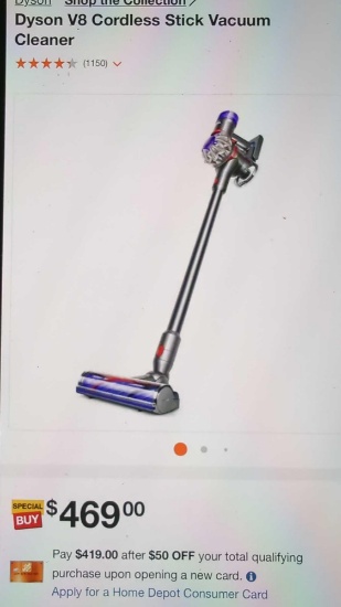 DYSON V8 CORDLESS STICK VACUUM IN THE ORIGINAL BOX RETAIL PRICE VALUE $470.00