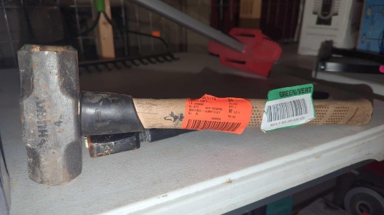 SET 9F 2 HAND TOOLS, HUSKY HATCHET 1.25 LBS, AND A 4" HUSKY HAMMER.