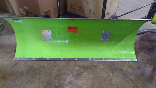 EARTHWISE DUAL SIDED PUSHER SHOVEL ITEM NUMBER SN003, NO BOX, RETAIL PRICE VALUE $30.00