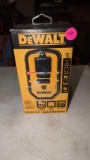 DEWALT POWER INVERTER DXAEPI140 140 WATT, 120V AC POWER, 3.1A USB POWER, NEW STILL IN THE ORIGINAL