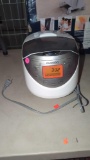 CUCKOO RICE COOKER, WITH SCOOP AND CUP, CR-0632F, OUT OF BOX NEW.