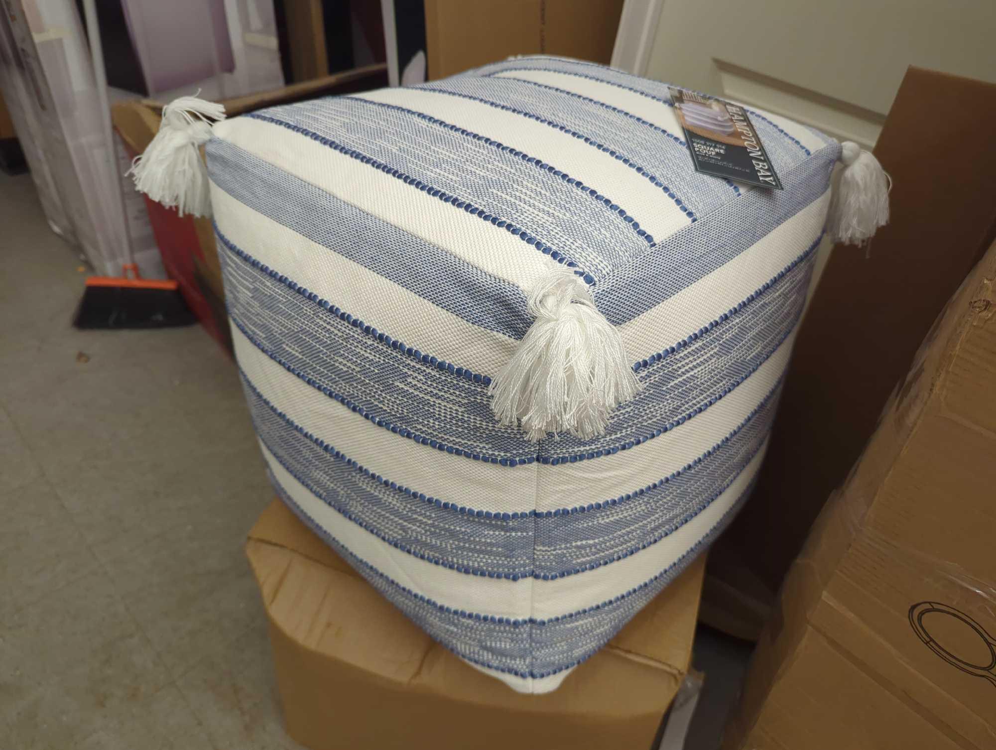 Hampton Bay 18 in. x 18 in. x 18 in. CushionGuard Proxibid