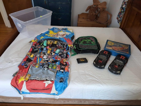(BR2) TUB LOT TO INCLUDE A ROLL UP ALLTELL TOY CAR HOLDER FULL WITH MISC. DIE CAST TOY CARS, A TARA