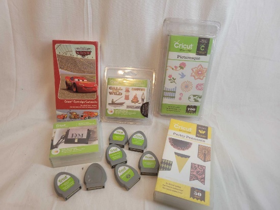 Lot of Cricut accessories. Goes with lot 15