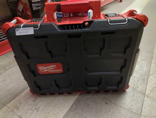 MILWAUKEE PACKOUT 23 INCH MEDIUM RED TOOL BOX WITH 75LBS WEIGHT CAPACITY, APPEARS TO BE NEW, RETAIL