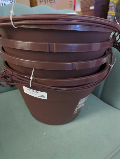 LOT OF 4 SOUTHERN PATIO NEWBURY 12.75 INCH COCOA RESIN SELF WATERING HANGING BASKET PLANTER, ALL
