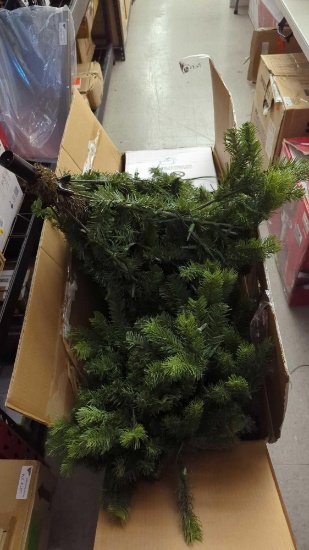 7.5 BARBOUR SPRUCE LED PRE LIT TREE, 7.5" BARBOUR SPRUCE LED PRE LIT TREE, TESTED NOT WORKING.