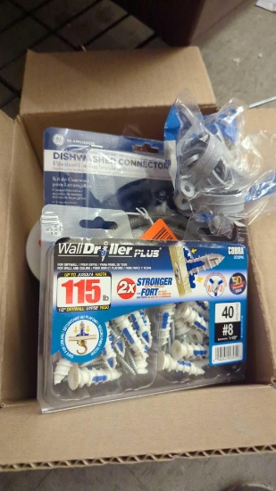 BOX LOT OF MISCELLANEOUS ITEMS TO INCLUDE, FLEX PASTE, MAY YOU COLD CHISEL 3/8 INCH X 5 IN HUSKY P2